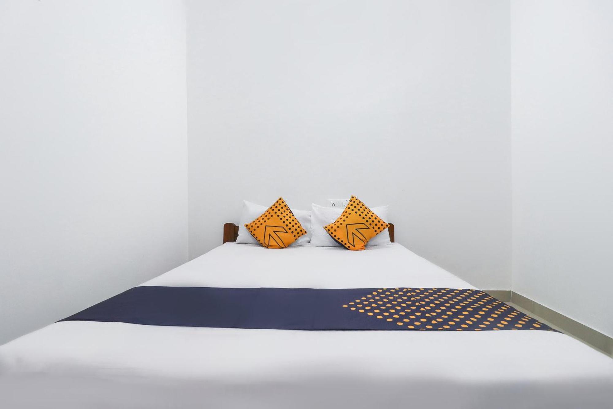 Spot On Rohini Inn Kadampuzha Kottakkal Екстериор снимка